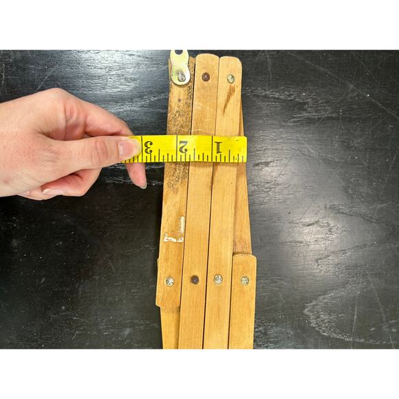 Accordion Style- Vintage Wooden 10 peg Rack- Hold small items- some wear - Picture 4 of 5